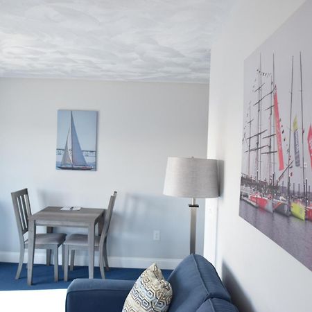 Rhea'S Inn By The Sea Middletown Exterior foto